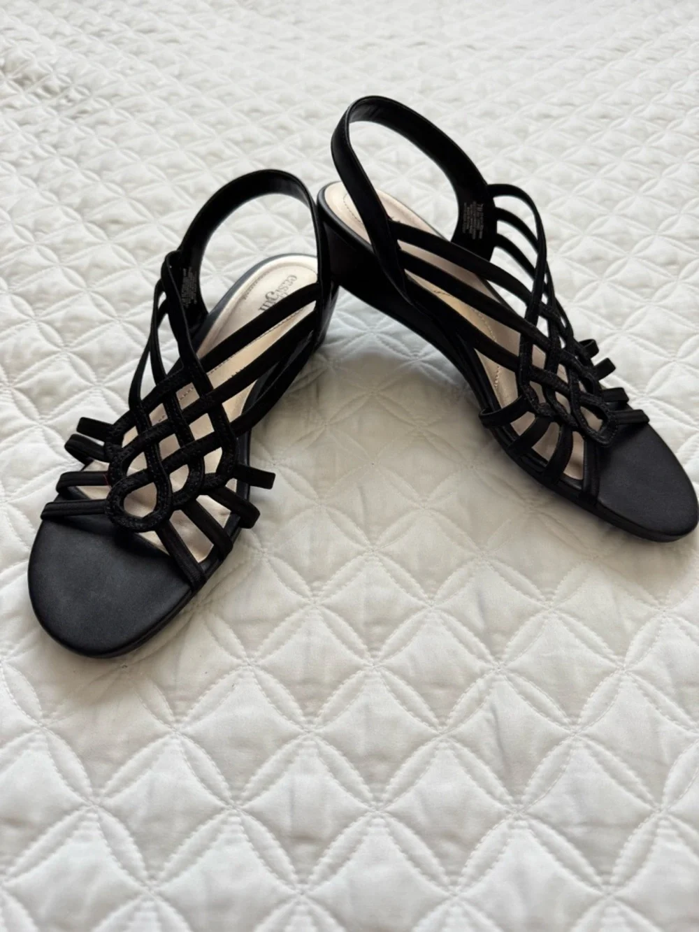 East 5th Black Reno Wedge Sandals Size 7